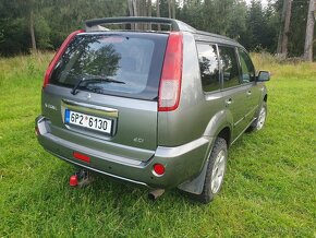 Nissan X-trail 2.2 dci 100kW 4x4 - 2