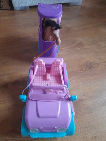 Barbie auto s koněm - 2