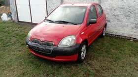 Prodám díly na Toyotu Yaris 1.0 VVTi 50 kw, r.v. 2000 - 2