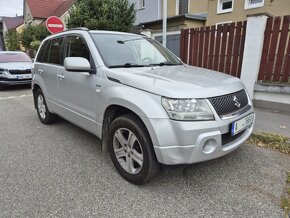 Suzuki Grand Vitara 1.9 DDiS 95kW. Manuál - 2