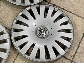 Original poklice - kryty kol Volkswagen 4Ks vel. 16'' - 2