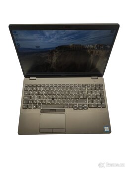 Dell Latitude 5501 - jako nový + záruka 12 měsíců - 2