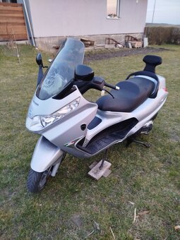 Piaggio X8 400ie - 2