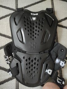 Chránič hrudníku TSG ChestGuard vel. Adult - 2