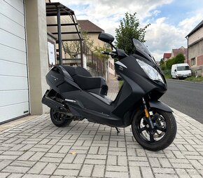 Peugeot Satelis 125i black II generace 2018 - 2