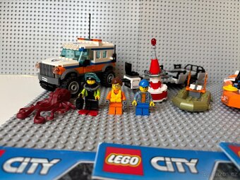 lego city 60165 - 2