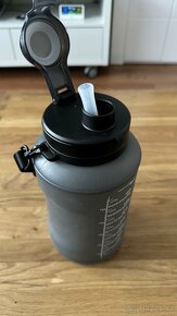 Cestovní láhev na vodu 2000 ML BPA FREE - 2