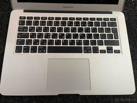 Apple MacBook Air 13" 2017 /8GB/128GB Core i5 - 2