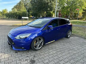 Ford Focus ST250 MK3 - 2