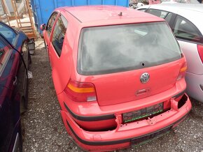 Volkswagen Golf IV - 2