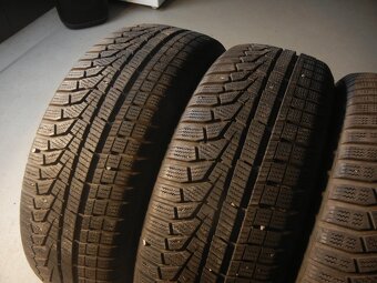 Zimní pneu Hankook 215/60R16 - 2