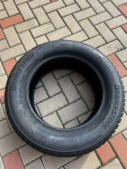 zimní pneu Bridgestone Blizzak LM005 215/60 R16 99H XL - 2