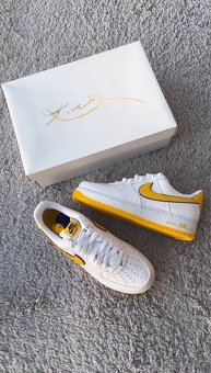 Nike Air Force 1 Low Retro Kobe Bryant Lakers Home - 2