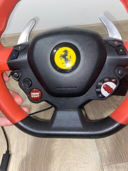 Volant Thrustmaster Ferrari 458 Spider pro Xbox One/Series - 2