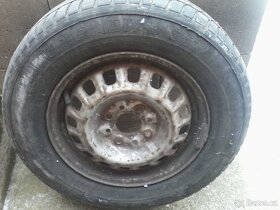 sada čtyř pneu 165/70R13+disky fiat uno - 2