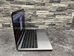 MacBook Pro 13" 2020 M1 / 8GB / 256GB - 2