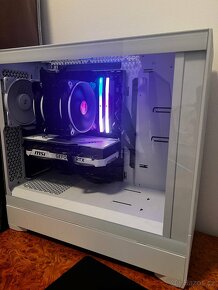 Ryzen 7800x3D RTX 4070ti super 32GB - 2