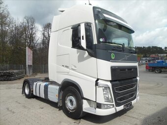 Volvo FH 13/460, Globe XL - 2