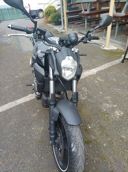 Yamaha MT03 - 2