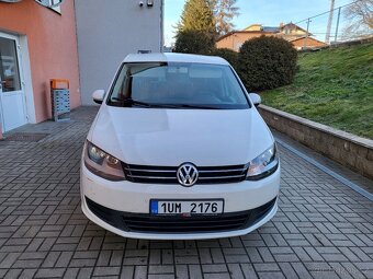 Volkswagen Sharan 2.0TDI 103kw DSG 5mist - 2