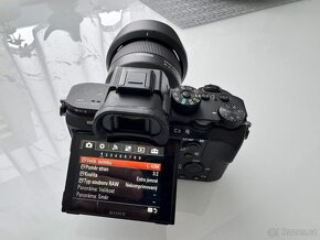 Fotoaparát Sony A7R II + příslušenství - 2