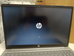 Notebook HP 15-fd0921nc Natural Silver / 128 GB - 2