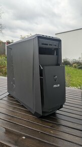 Asus ROG, i7 6700, RX580, 16GB - 2