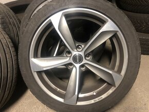 18” Bombet + 245/40ZR18 - 2