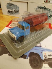 ZIL-130 ZSK-100 1:43 - Kultovní náklaďáky minulé éry

 - 2