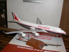 Kovové modely dopravních letadel 1:200 Boeing 747 a další - 2