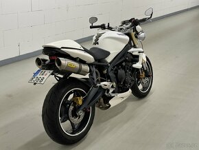 TRIUMPH STREET TRIPLE 675 + VIDEO - 2