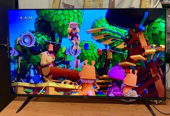 4K Ultra HD Smart Hisense televizor - 2