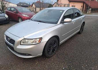 Volvo S40 1,6 D Momentum nafta manuál 80 kw - 2