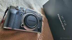 Fujifilm XT4 stříbrný - záruka - 2