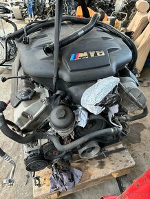 BMW S65B40A motor M3 E90 E92 E93 - 2