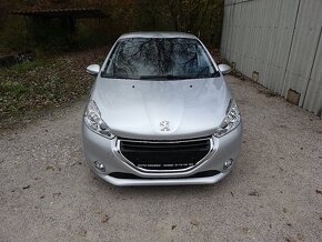 Peugeot 208,  1.6 AUTOMAT 1.MAJ. 54000 km PLNÝ SERVIS  - 2