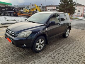 Toyota RAV4 4x4 2.2d - CAT 130kw rok 2012 tažné - 2