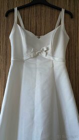 Svatební šaty bílé jednoduché, elegatní, až na zem - 2