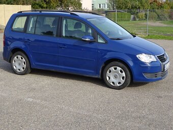 VW Touran 1.4 TSI r.v.2010 (103 kw) 7 míst stk:10/2026 - 2