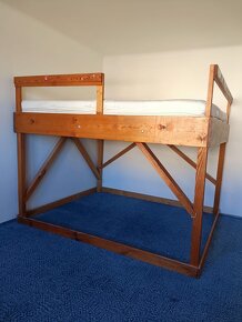manželská postel z masívu - 2