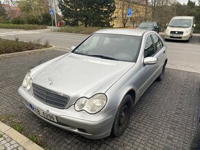 Mercedes Benz C W203 - 2