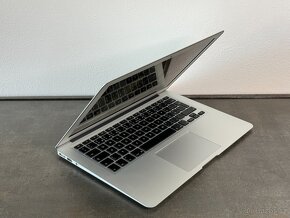 MacBook Air 13" 2015 128GB / i5 / 4GB - DPH - 2