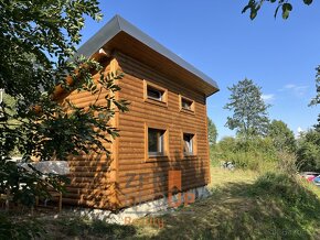 Prodej stavebního pozemku o rozloze 975 m2, Luková - Květná, - 2