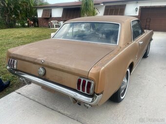 1964 Ford Mustang coupe V8 289cui - 2