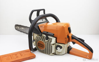 Motorová řetězová pila Stihl MS 250 (2,3 kW) - 2