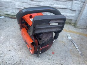 Husqvarna 365-372 xp x torq- pouze součástky - 2