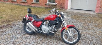 Honda VF 700 C  Supermagna - 2