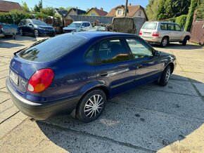 Toyota Corolla 1.4 vvt-i,rok 2000 - 2