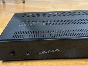 B&W Aura VA100 Evolution Integrated Amplifier - 2