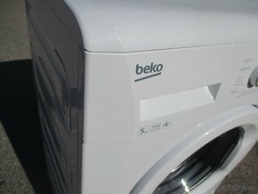 Nabízím pračku Beko přední plnění na 5 kg prádla. Plně funkč - 2